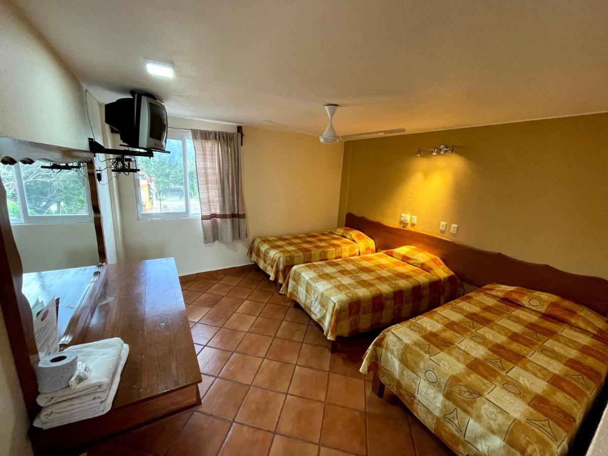Habitación Triple Básica