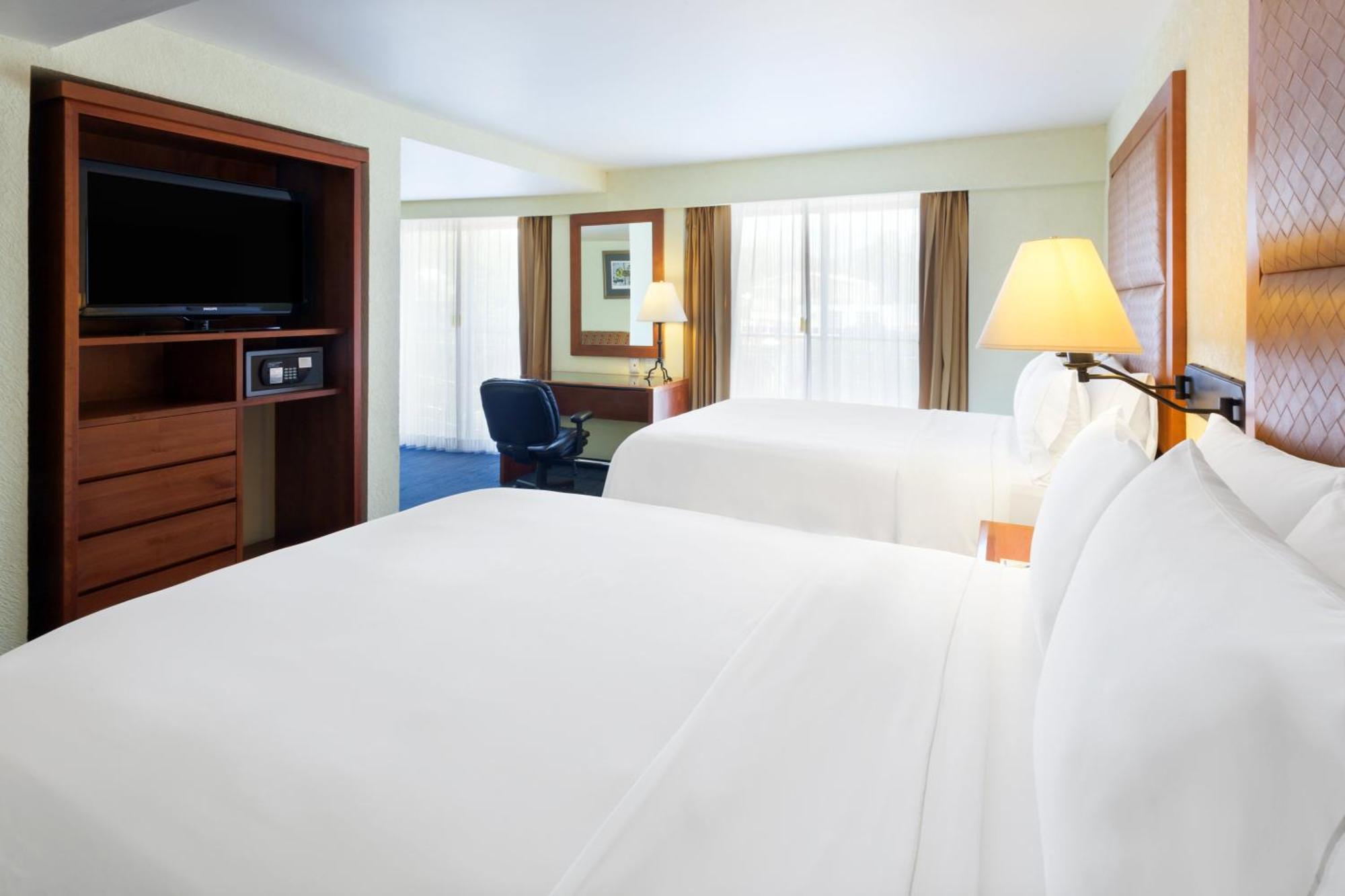 Standard Queen Room Two Queen Beds Extra Floor Space