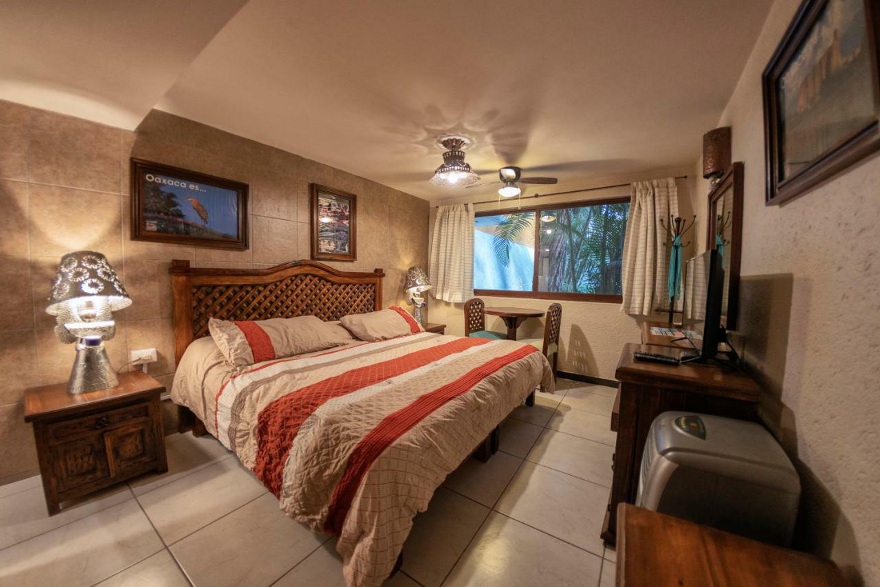 Deluxe Room,815850242:JPEG