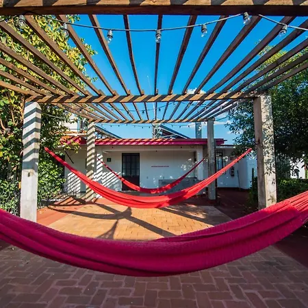 Agrado Guest House-3