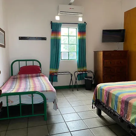 Hostal Mixteco Naba Nandoo-3