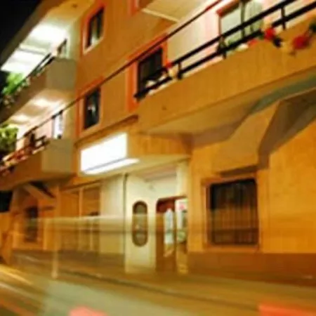 Hotel Isabel I-2