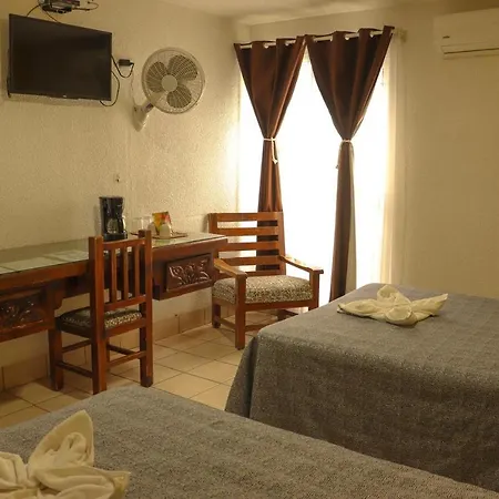 Hotel Aurora-2