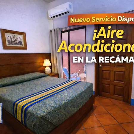 Hotel Suites Del Centro-2